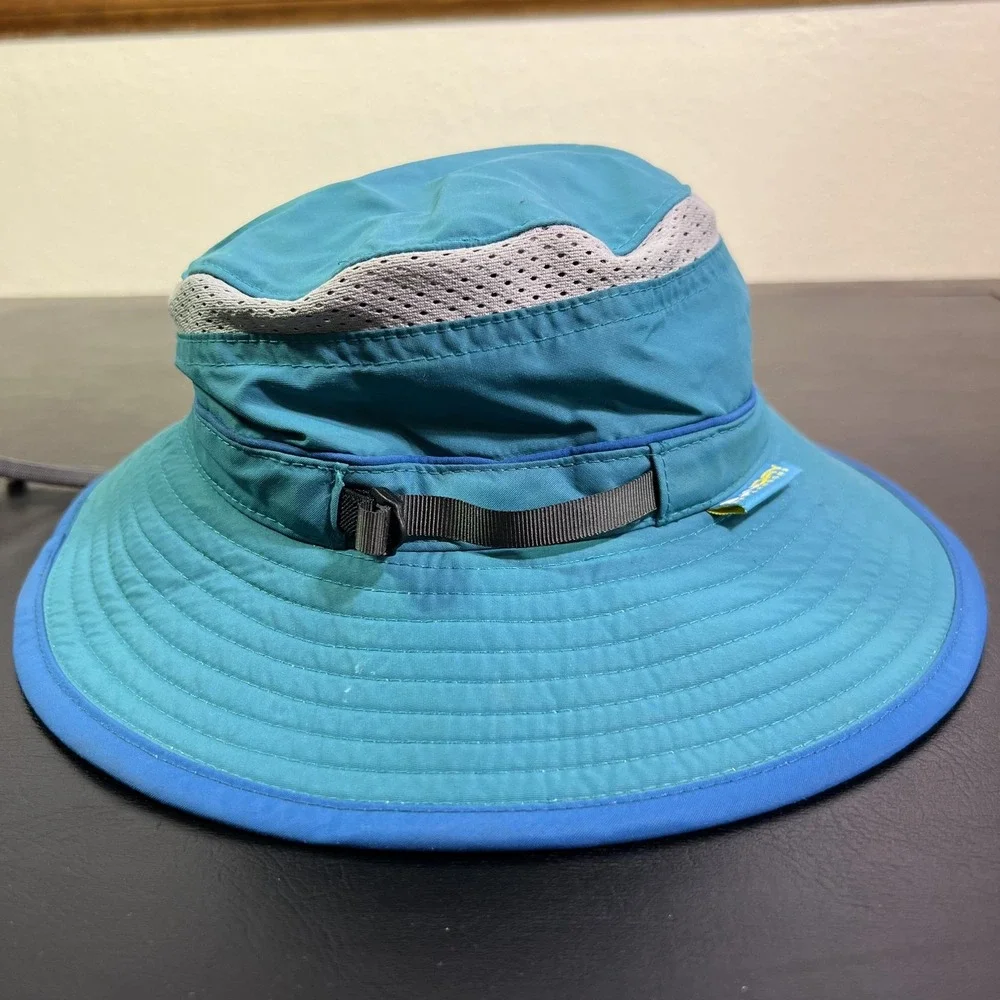 Sunday Afternoons Boys Sun Hat M Blue Wide Brim Mesh Chin Strap Adjustable Kids